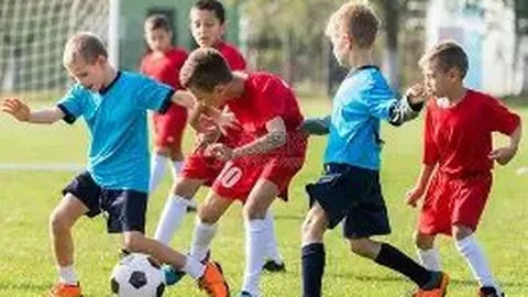 10月31日欢瑞世纪股价飙升：短剧、互动影游及影视、虚拟数字人概念股火爆